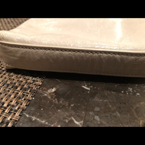 Tory Burch purse. - Picture 6 of 8